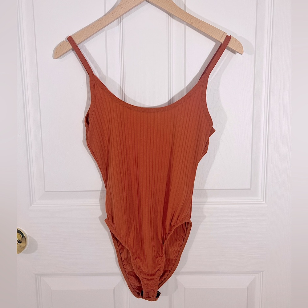 Nasty gal orange ribbed bodysuit small